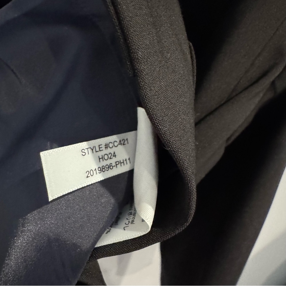 NWT J. Crew Vivienne Italian Bi-Stretch Wool Blazer in Black, Size 4 - Picture 9 of 14